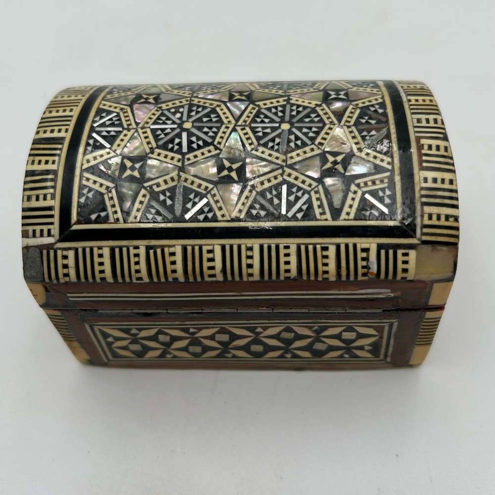 Small Wooden Trinket Box with Abalone Inlay